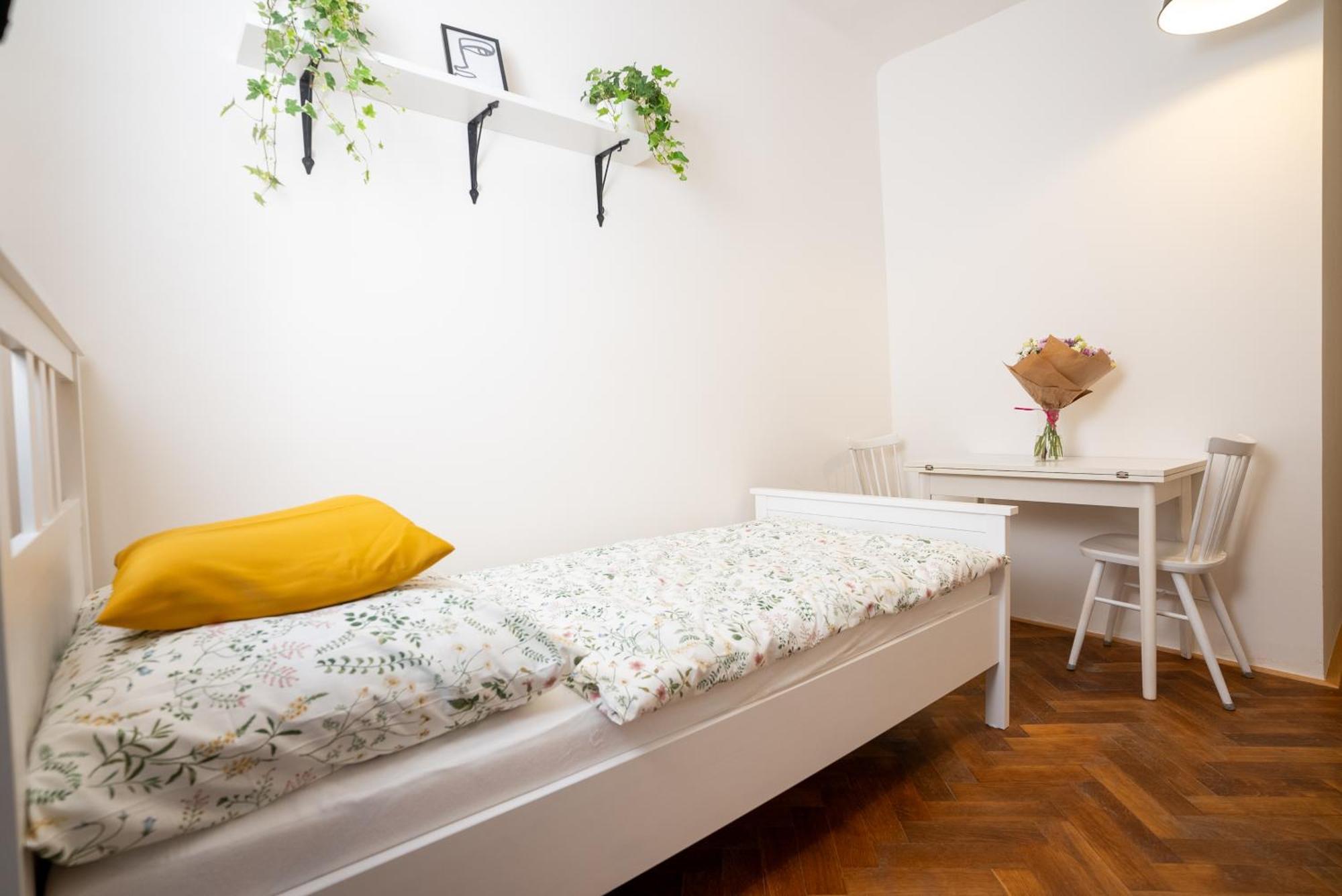White Wolf House Hostel & Apartments Praha Exteriér fotografie