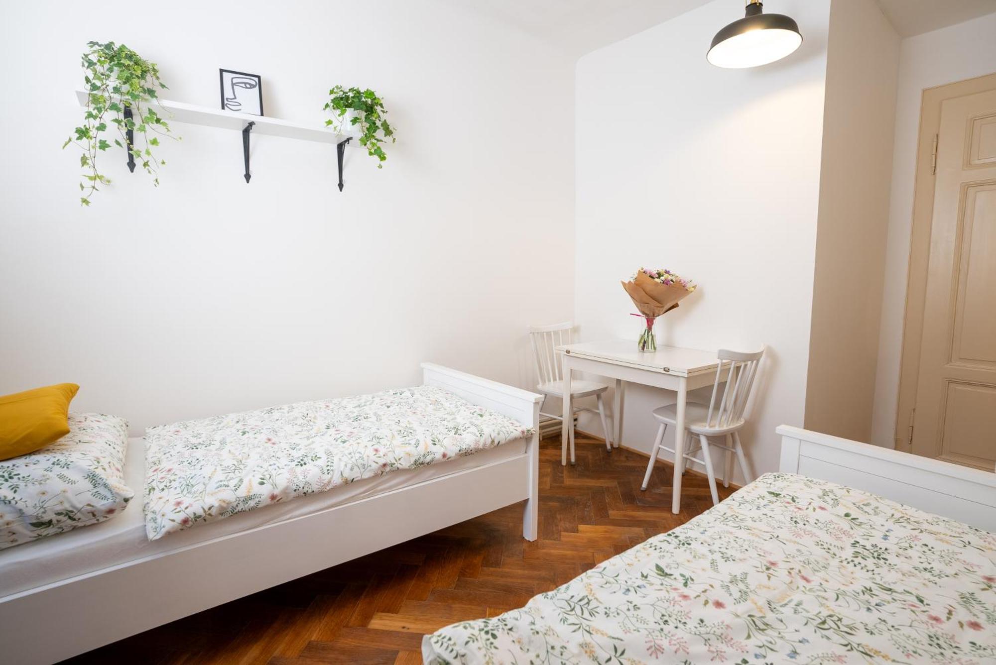 White Wolf House Hostel & Apartments Praha Exteriér fotografie